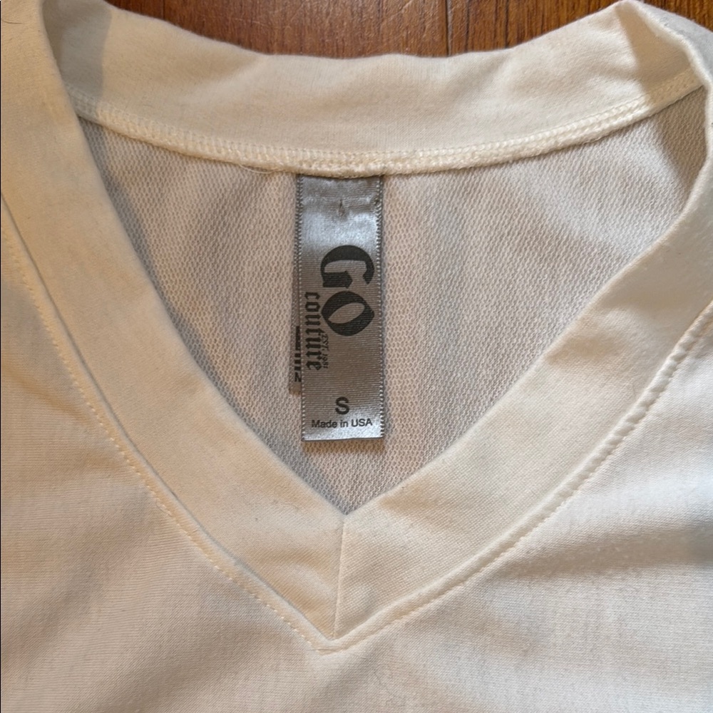 Go Couture | White V-Neck Dolman Sleeve Tunic Top | Size Small - Picture 2 of 4